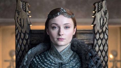 Game Of Thrones Star Sophie Turner Becomes Queen In The North Once