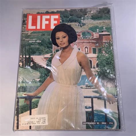 Life Magazine September 18 1964 With Sophia Loren In Her New Villa 15