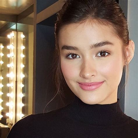 stunning beauty liza soberano liza soberano filipina beauty beautiful girl face