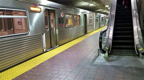 Mta Marylandmetro Subway Johns Hopkins Train Leaving Charles Center