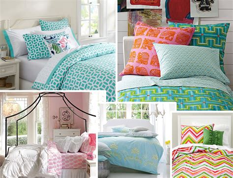 Besides reflecting the teen's interest, a teen bedroom should also be functional for doing studies and homework, socializing with friends and for resting. Stylish Bedding for Teen Girls