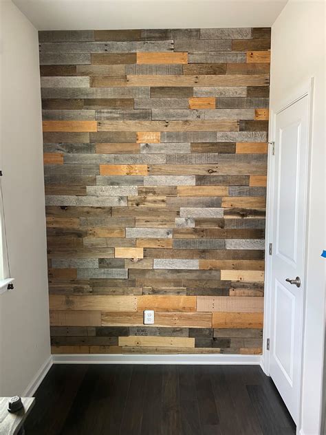 Weekend Quarantine Project Reclaimed Pallet Wood Accent Wall R
