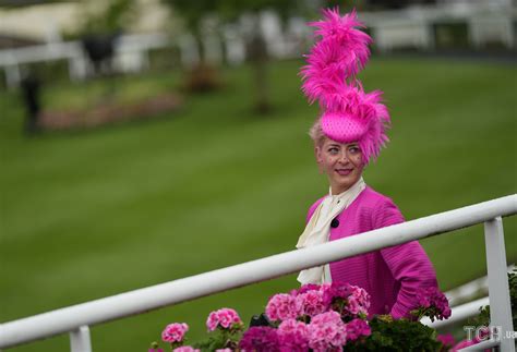 ladies day на royal ascot 10 самых невероятных шляп фото — Школа стиля — tsn ua