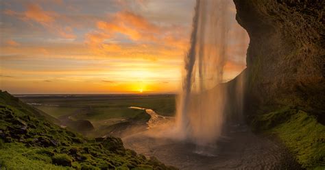 Full Day Iceland South Coast And Waterfalls Tour Guide To Iceland