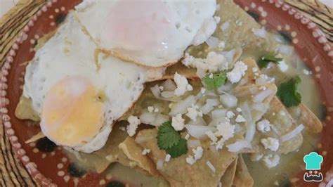 Chilaquiles con huevo estrellado Receta FÁCIL y RÁPIDA