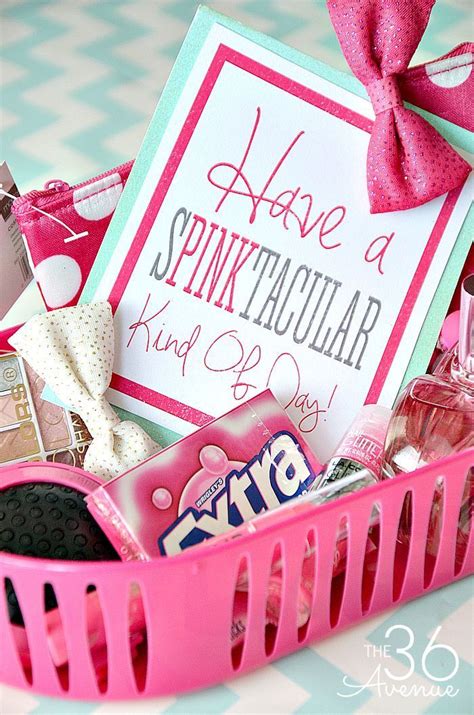 When i was still teaching and before i had kids, my problems centered around not having enough time. Do it Yourself Gift Basket Ideas for All Occasions | Pink ...