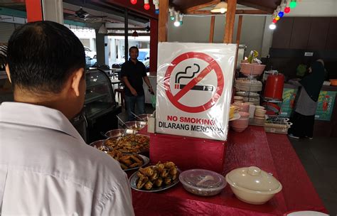 Alumni In The Spotlight Banning Smoking At Malaysian Public Eateries