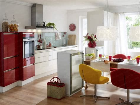 Cocina de los años 50. Cocinas color rojo y blanco - Colores en Casa