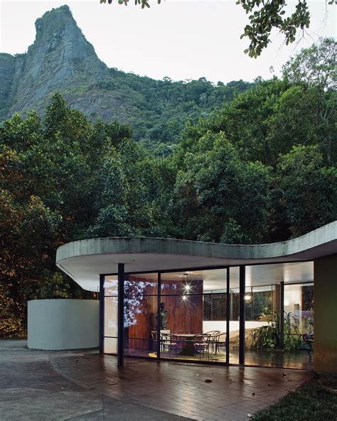 Desertmodernism On Instagram Oscar Niemeyer Designed The Das Canoas