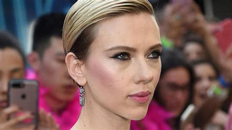 Scarlett Johansson Poses With Look Alike Grandma At Rough Night