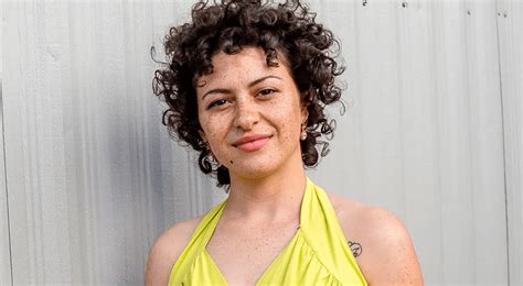 Alia Shawkat Spouse Is She Married To Her Babefriend Parents And Ethnicity TG Time