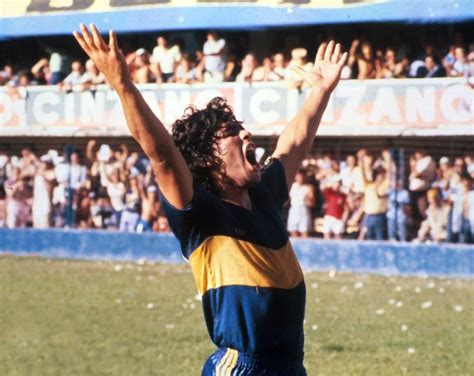 A 41 Años Del Debut De Diego Armando Maradona En Boca Tyc Sports