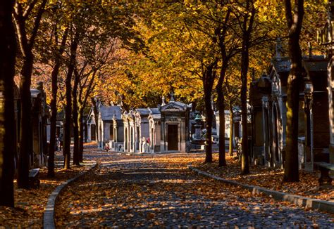 20 Of The Worlds Most Beautiful Cemeteries
