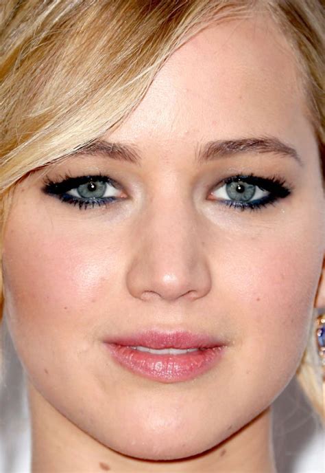 Close Up Of Jennifer Lawrence At The 2015 Producers Guild Awards