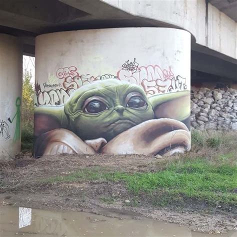 Baby Yoda - By Sock Wild Sketch (3 photos) - Street Art Utopia