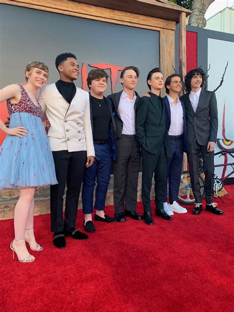 it movie cast movie tv it cast movies showing movies and tv shows ray taylor dylan