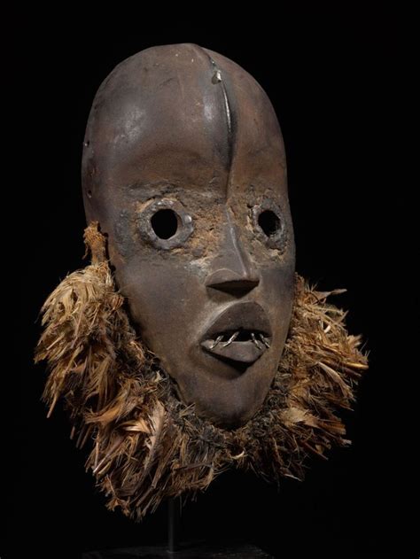 Mata Ancient And Tribal Art Fair Celebrates Primitive African Masks