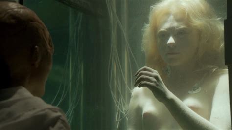 Nude Video Celebs Alexandra Gordon Nude Hemlock Grove S02 2014