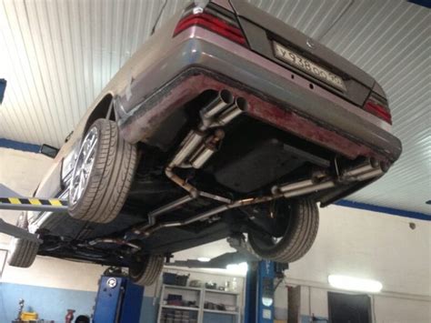 Elemen ini dipasang sedekat mungkin dengan blok silinder. Peranti dan prinsip operasi sistem ekzos kereta | AvtoTachki