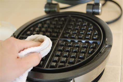 How To Clean The Black Stuff Off The Waffle Iron Storables