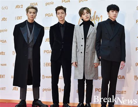 Best Dressed Male Celebrities Of 32nd Golden Disc Awards 2018