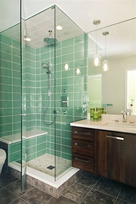 And glass tile is one of the best materials you can use in your bathroom either as an accent to brighten up a plain wall, or as a brilliant and sparkling floor. 37 green glass bathroom tile ideas and pictures 2020
