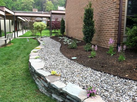 This does not mean that you must plant a different plant variety in each one! Four Easy Rock Garden Design Ideas with Pictures - Interior Decorating Colors - Interior ...