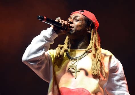 With Trumps Pardon Lil Wayne Dodges Potential 10 Year Prison Sentence