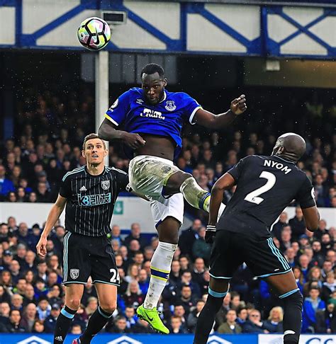 Lukaku cupped his ear in celebration after his 89th minute strike, which could have been perceived as goading everton fans, though he insisted. Romelu Lukaku gives former West Brom team-mate Ben Foster ...