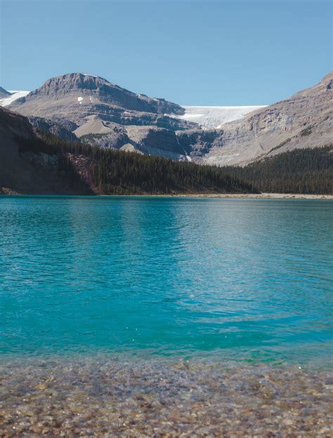 Vivid Blue Very Clear Very Cold Lake Alberta Canada Oc 2000x2634