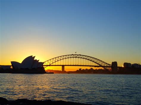 Travelling Australia The Sunset Paradise By Emma Gray Tripsology