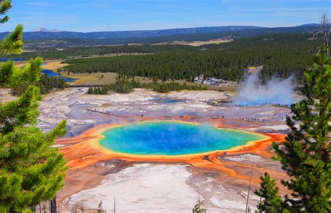 Americas Most Stunning Natural Wonders Grand Prismatic Spring