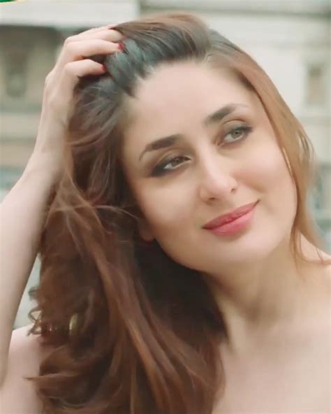 Kareena Kapoor Khan Looks Like A Dream In These Pictures From An Ad Bollywood Bubble