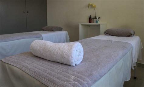 A Deluxe 90 Minute Pamper Package In Centurion To Share