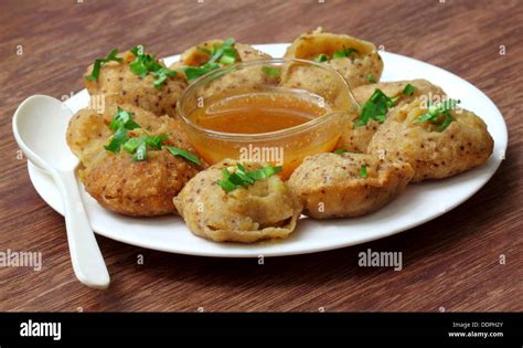 Fuska A Delicious Bengali Snack Stock Photo 60117987 Alamy