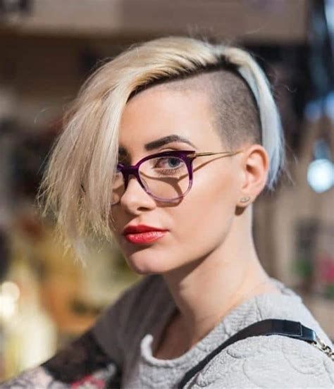 Exotische Buzz Cut Styles für Mutige Frauen Kurzhaar Frisuren