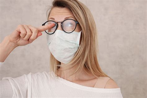 mask fogging up glasses how to wear eyeglasses with a face mask