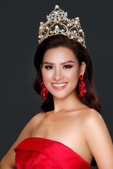 Không được cấp phép Thái Thị Hoa thi Hoa hậu Trái đất chui Tài Chính Địa Ốc