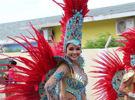 Aruba Carnival Pictures - VisitAruba.com