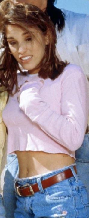 Amy Jo Johnson Sexy Telegraph