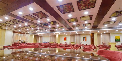 Incredible Benefits Of Booking The Best Banquet Hall In Rishikesh By