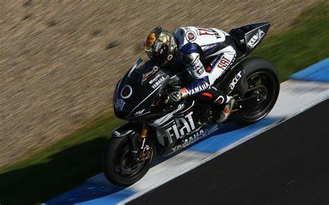 Jerez Test Jorge Lorenzo Confident With 2009 Yamaha Mcn