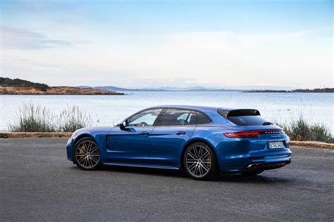 The panamera sport turismo is no lightweight special, with the base 4 variant weighing at least 4,348 lbs. 2018 Porsche Panamera Sport Turismo First Drive Review ...