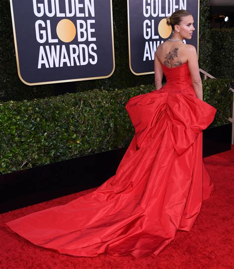 Scarlett Johanssons 2020 Golden Globes Look Stylecaster