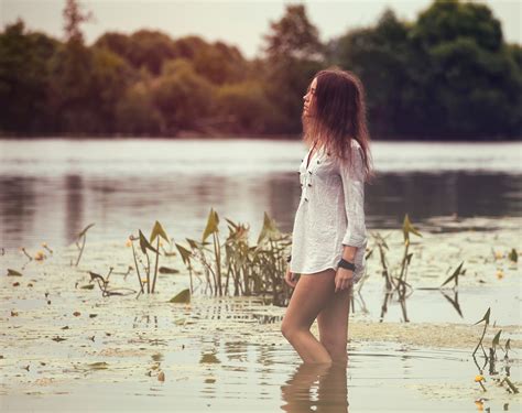 Wallpaper Sunlight Women Outdoors Model Sunset Sea Shore Sand Reflection Dress