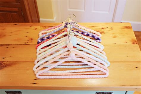 Hanging Around Lot Of 14 Vintage Yarn Crochet Covered Wire Clothes