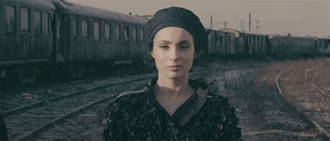 After signing with capitol music france in 2015. VIDEO. Eurovision 2021 : Barbara Pravi dévoile le clip de ...