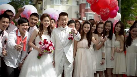 Beliau berpaut sebagai pemain badminton perseorangan lelaki no. Dato' Lee Chong Wei & Datin Wong Mew Choo SDE ...