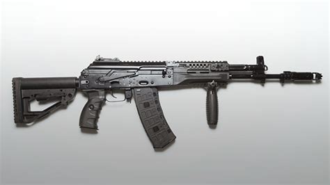Russian Mod Approves Kalashnikov Ak 12 Ak 15 Rifles For Troops