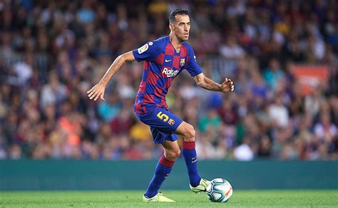 Sergio busquets was born on july 16, 1988 in sabadell, barcelona, catalonia, spain as sergio busquets burgos. Sin Sergio Busquets, el FC Barcelona sigue navegando sin rumbo